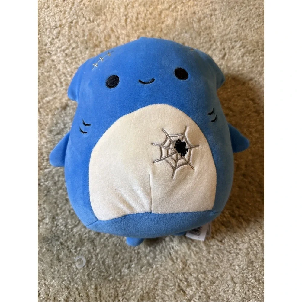 Squishmallows Nitro (Spider Web) the Hammerhead Shark Halloween‎ Edition 8
